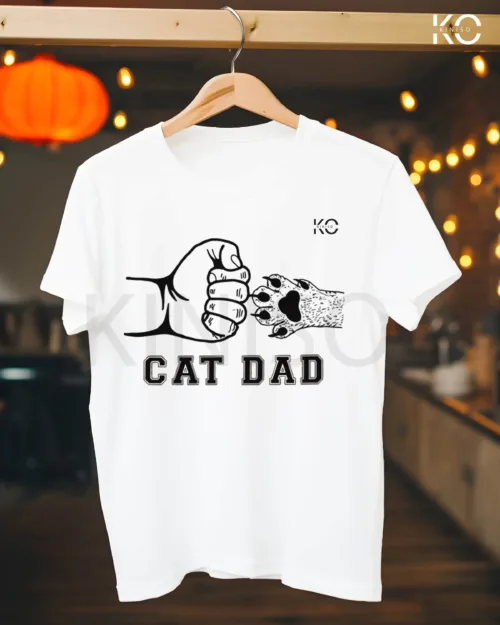 Image of White Cat Dad with Claw T-Shirts for Man