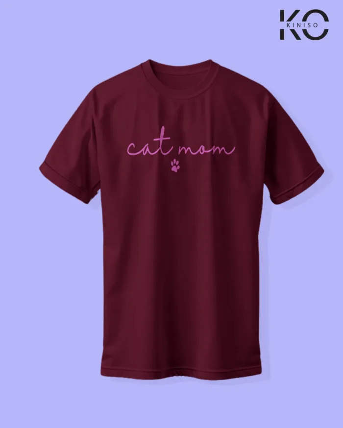 Image of cat lover t-shirt "Cat Mom" Maroon