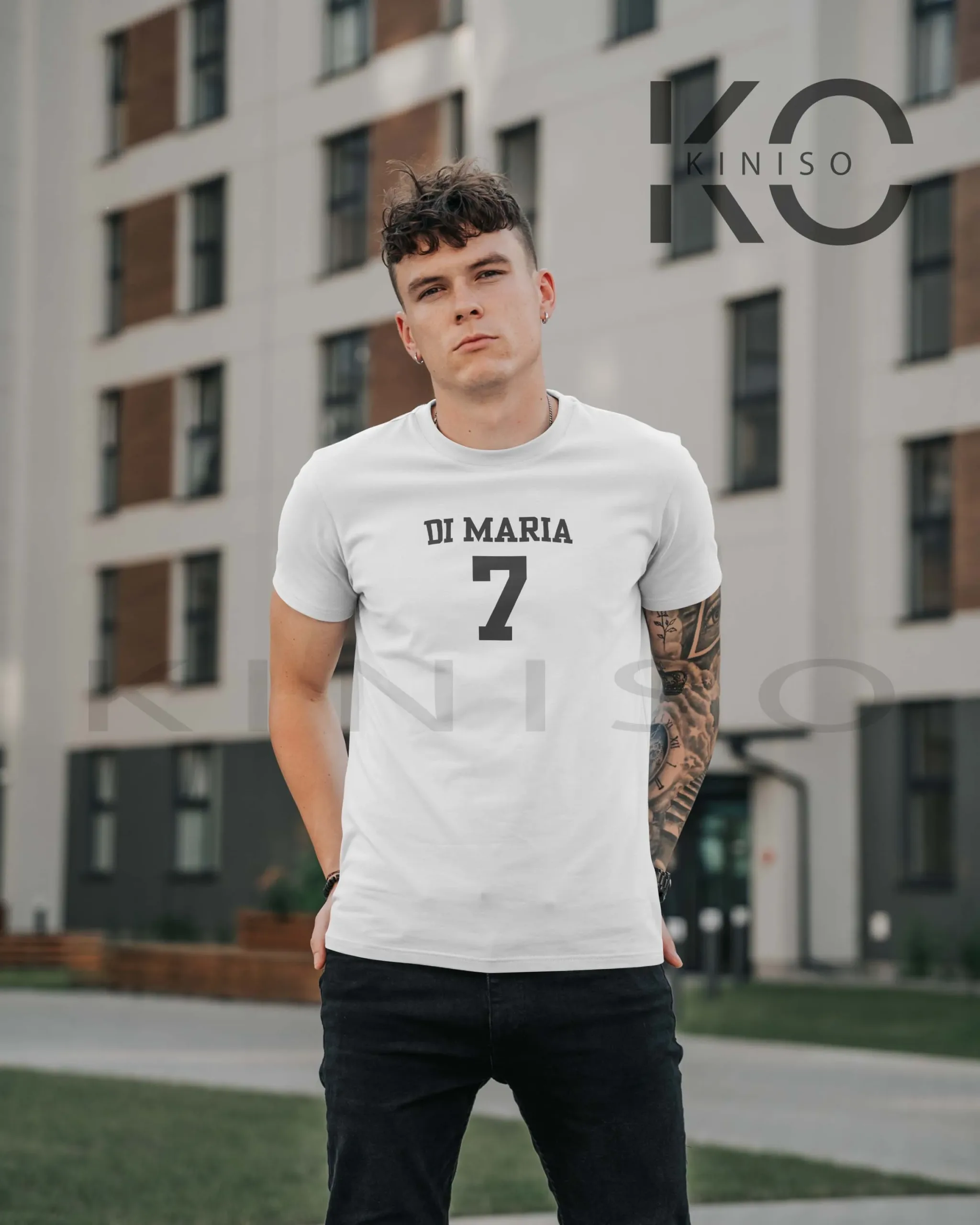 DI Maria White 1 scaled