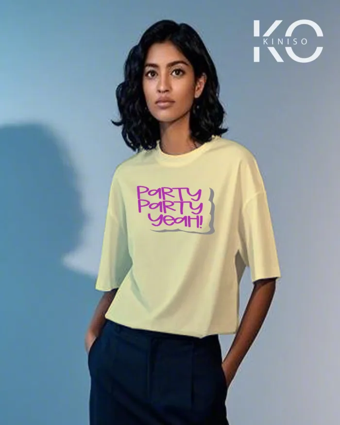K-pop T-shirt with Party Party Yeah Design for Women